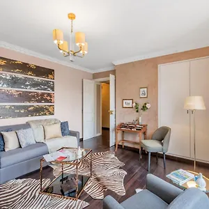 Apartment Sweet - Louvre Rivoli, Paris