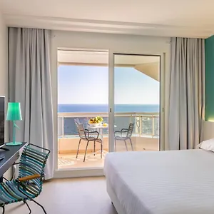 Riva Art & 4*, Menton Fransa
