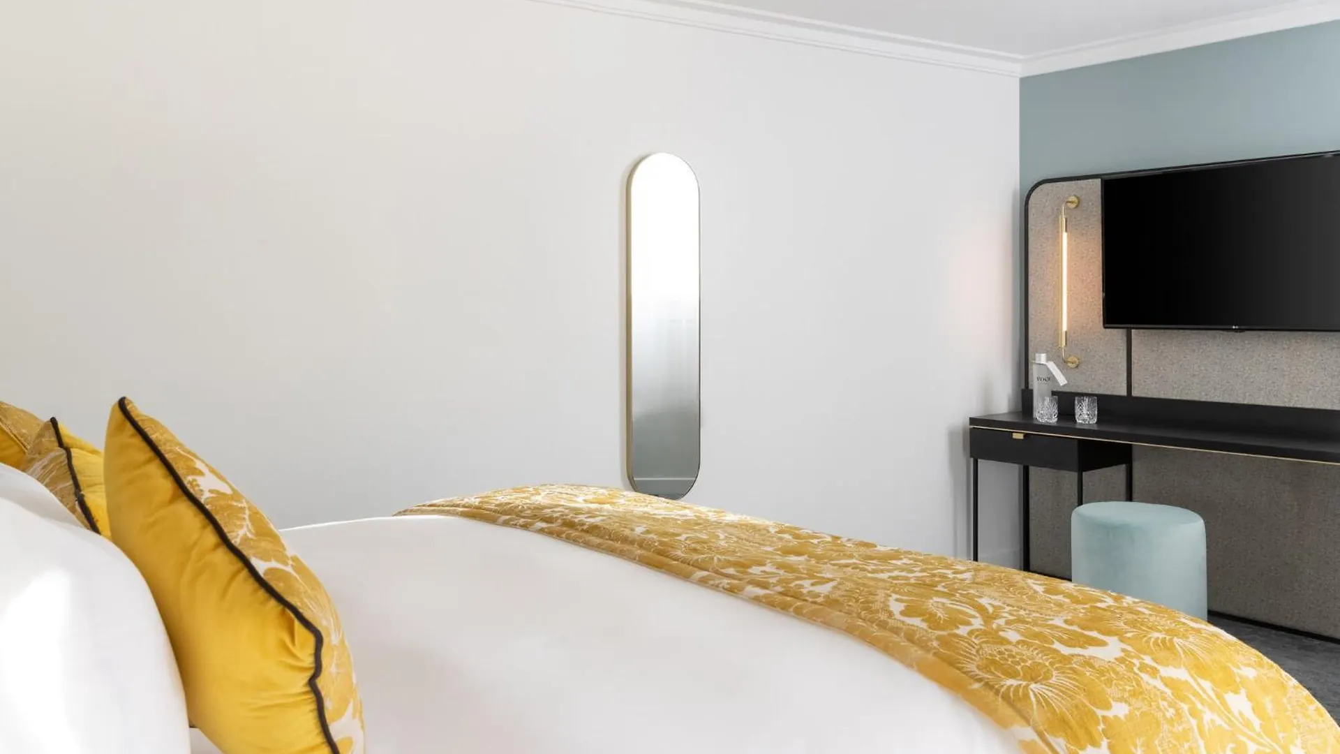 Voco Paris Montparnasse, An Ihg Hotel 4*,  France